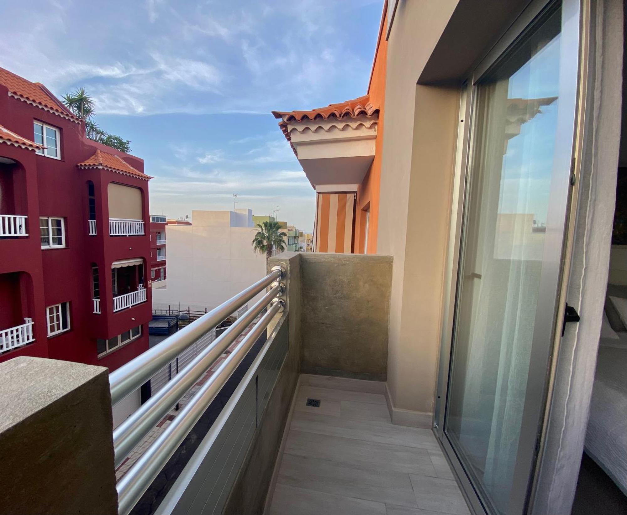 Casa Antonio - Apartamento Sol Playa de San Juan  Extérieur photo
